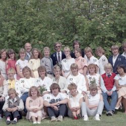 1984 klass 9 A examen i Älvsby kyrka