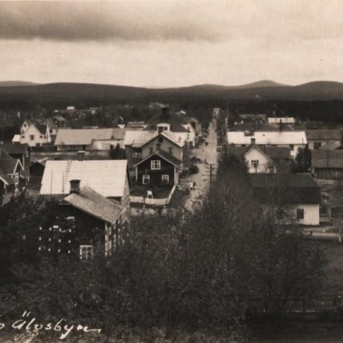 Storgatan i Älvsbyn början av 1940 talet