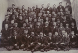 1913 Konfirmander pojkar