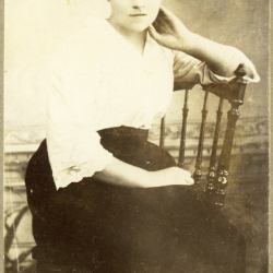 Elin Amanda Björkman f.1900-08-02 Muskus