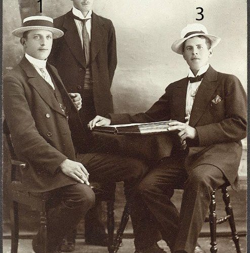 Tre unga okända herrar